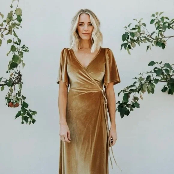 NWT Baltic Born Meghan Gold Yellow Velvet Wrap Maxi Cocktail Dress XS Dresses NWT Baltic Born Meghan Gold Yellow Velvet Wrap Maxi Cocktail Dress XS Dresses
